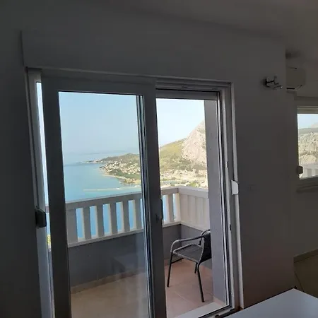 Kike Apartment *