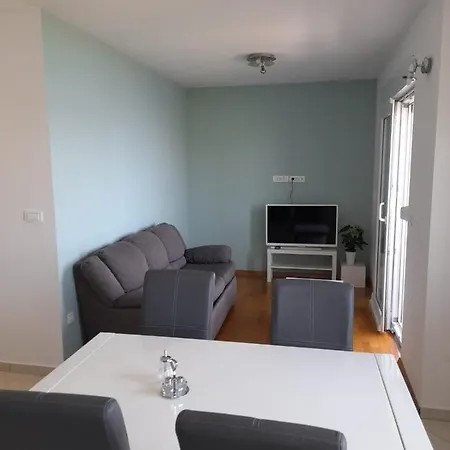 Apartman Kike *