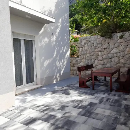 Kike Apartment