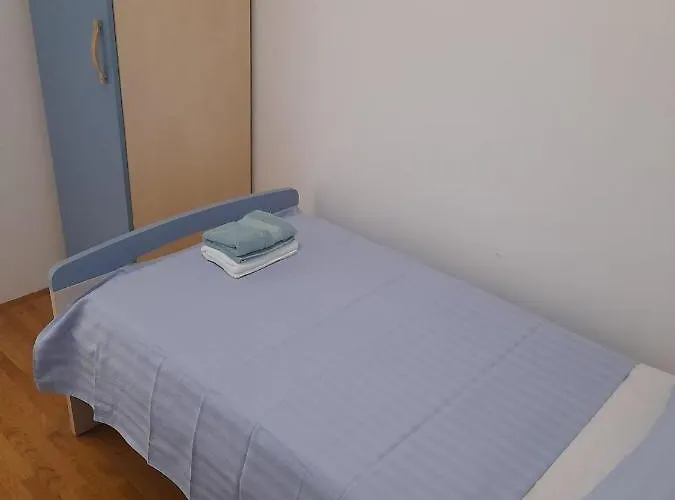 Kike شقة أوميس